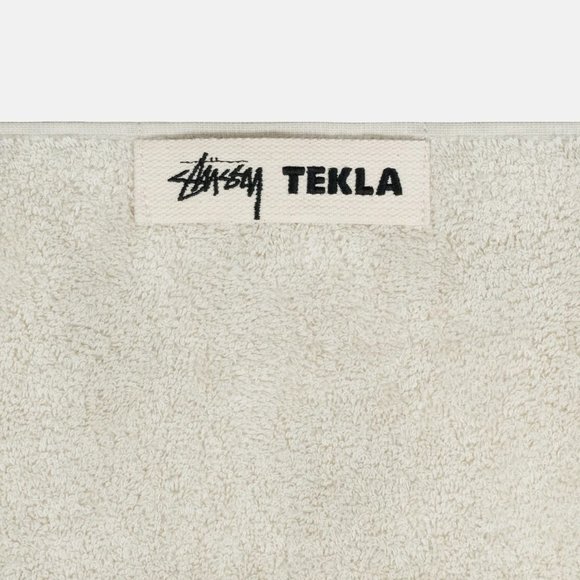 Stüssy x TEKLA Bathsheet (Beach Towel) - Picture 4 of 5